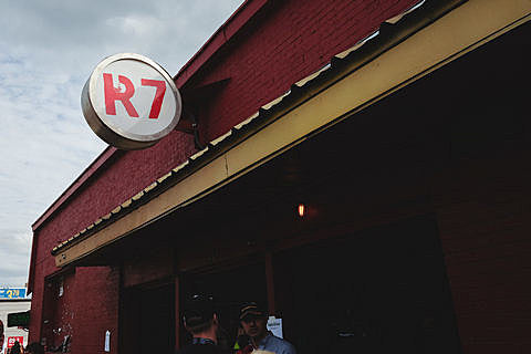 Red 7 closing. The Sidewinder moving into Red Eyed Fly