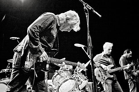 Lee Ranaldo playing live, including acoustic shows, a Jack Kerouac event with Artie Bucco & more (dates)