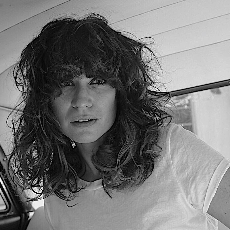 Dive Bar Wisdom with Nicole Atkins (who released a new song)