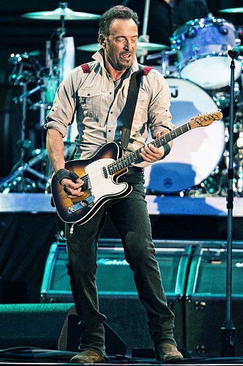 What’s going on Wednesday? (Bruce Springsteen, Joan Baez, Paul Simon, Soda, Neon Indian, Muse, Iamsu!, more)