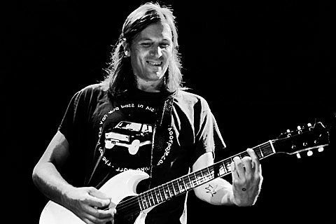 Evan Dando being inducted into the Boston Music Awards Hall of Fame, playing NYC & Philly (dates)