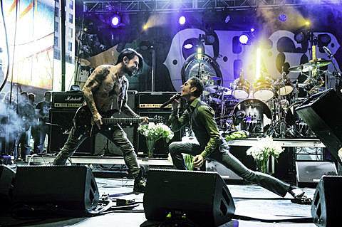 Jane’s Addiction playing ‘Nothing’s Shocking’ in full at select dates (three NYC-area shows included)