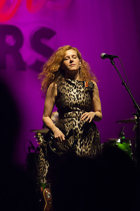 What’s going on Friday? (Neko Case, The Very Best/Heems, Paul Weller, Holydrug Couple, Ex Hex, Fred Thomas, more)