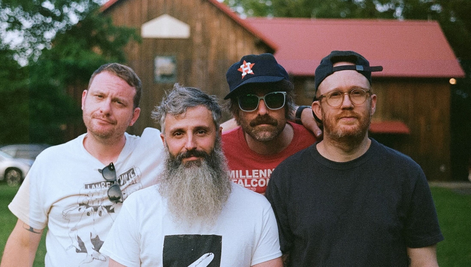 Algernon Cadwallader announce first album in 14 years & tour, share “Hawk”