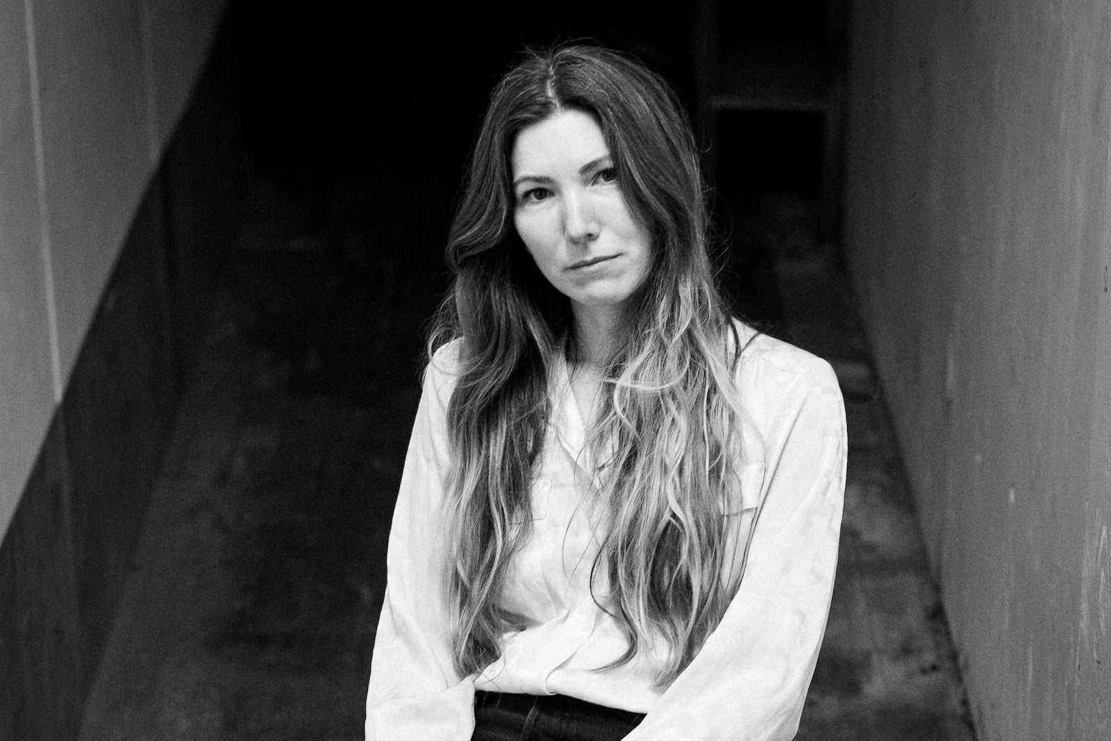 Watch Anna Tivel’s video for “Bluebird” off upcoming LP ‘Living Thing’