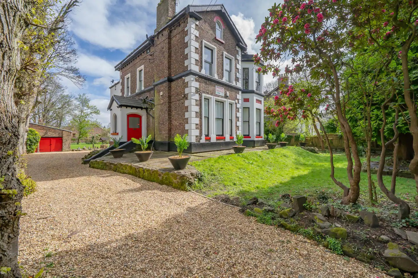 Early Beatles venue in Liverpool turned into an Airbnb by Pete Best