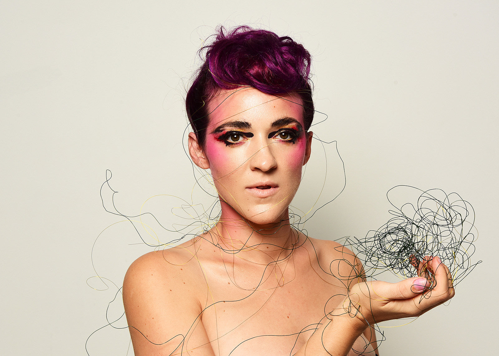 Becca Stevens gets funky on ‘WONDERBLOOM’ (stream “Good Stuff”)