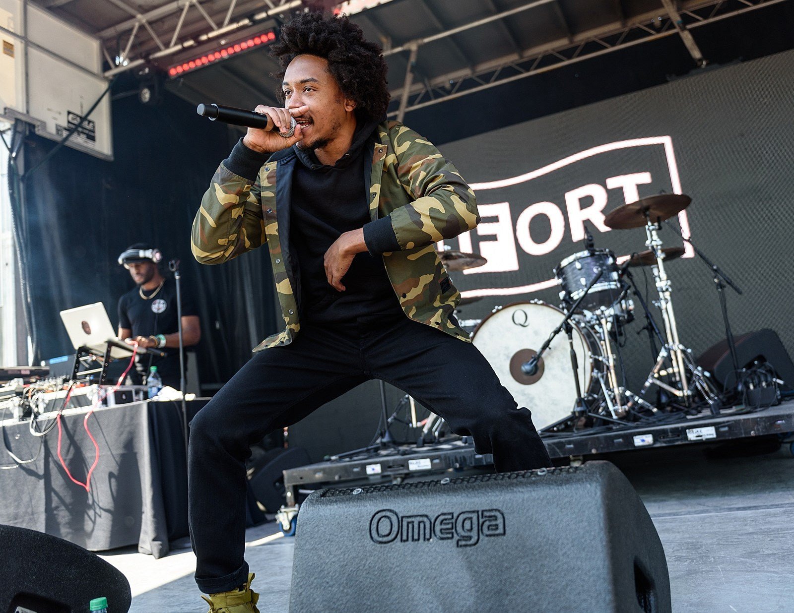 Def Jam rapper Bobby Sessions triumphed at SXSW (stream his ‘grateful.’ LP)