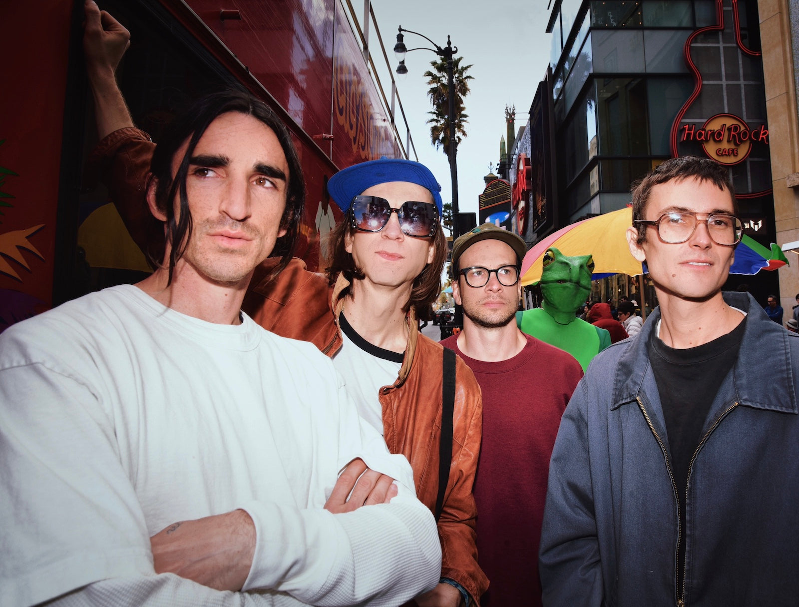DIIV announce new album ‘Frog in Boiling Water,” share “Brown Paper Bag”