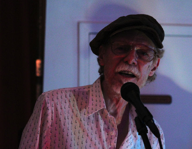 Cult folk singer Ed Askew has died