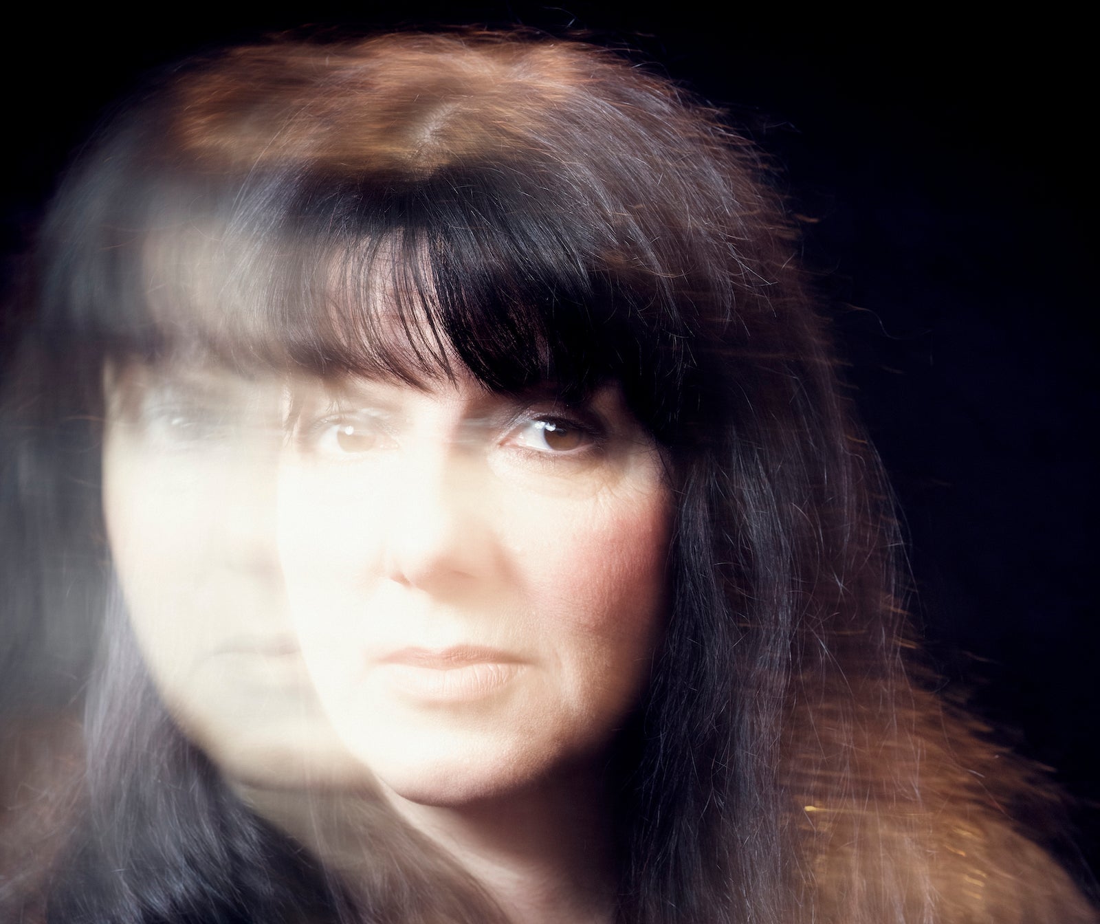 Lush’s Emma Anderson announces debut solo album, shares “Bend the Round”
