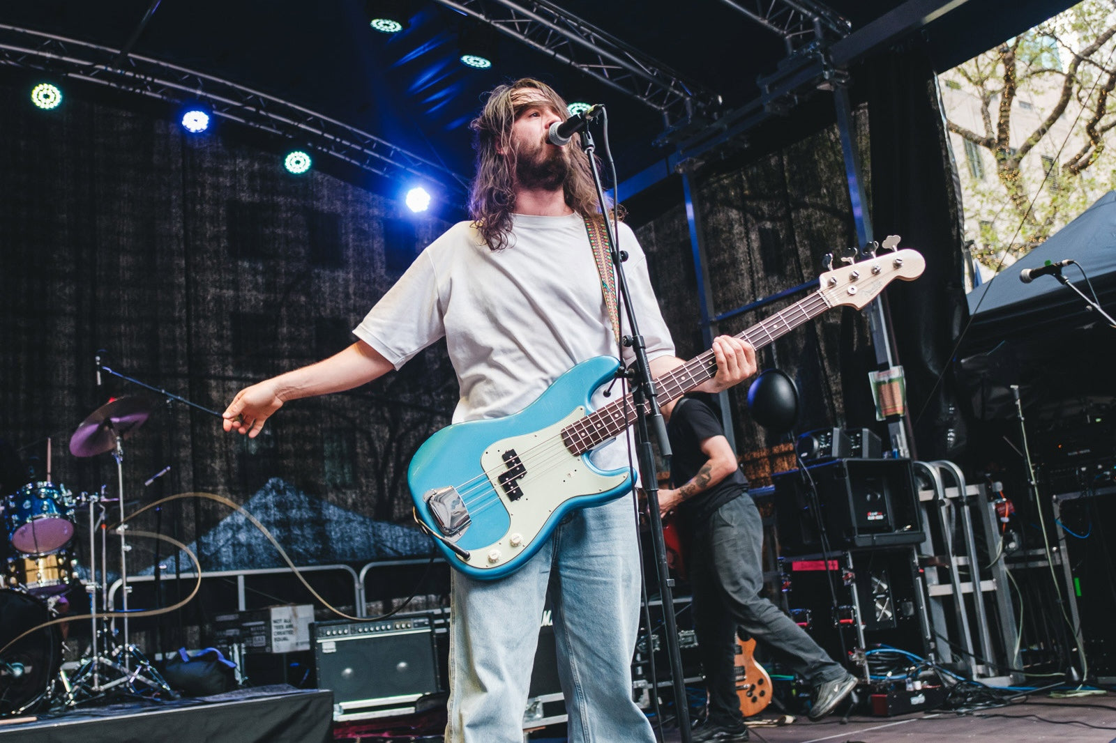 Glitterer announce new album ‘erer,’ share “Stainless Steel”