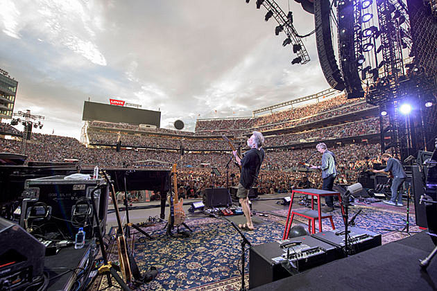 PICS: Grateful Dead @ Levi’s Stadium in Santa Clara
