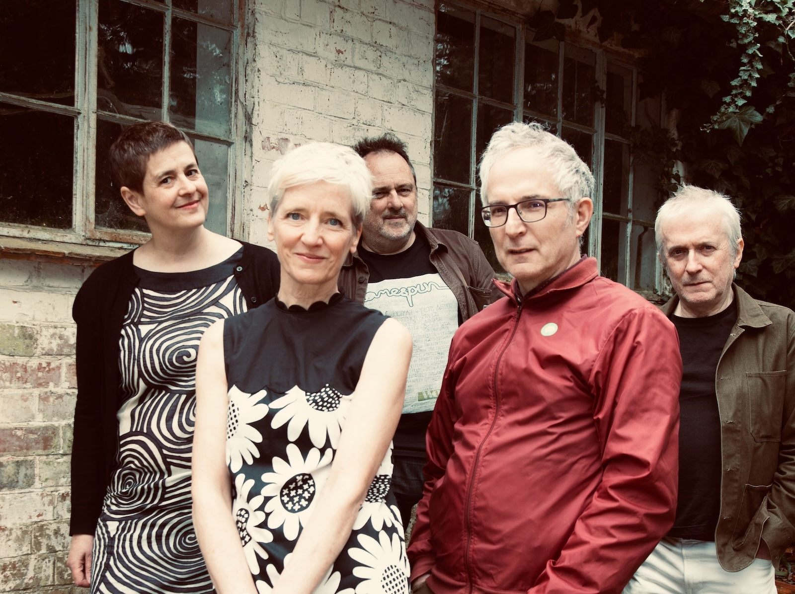 Heavenly’s Amelia Fletcher tells us what makes a song a Heavenly song ++ hear “Scene Stealing” from new LP