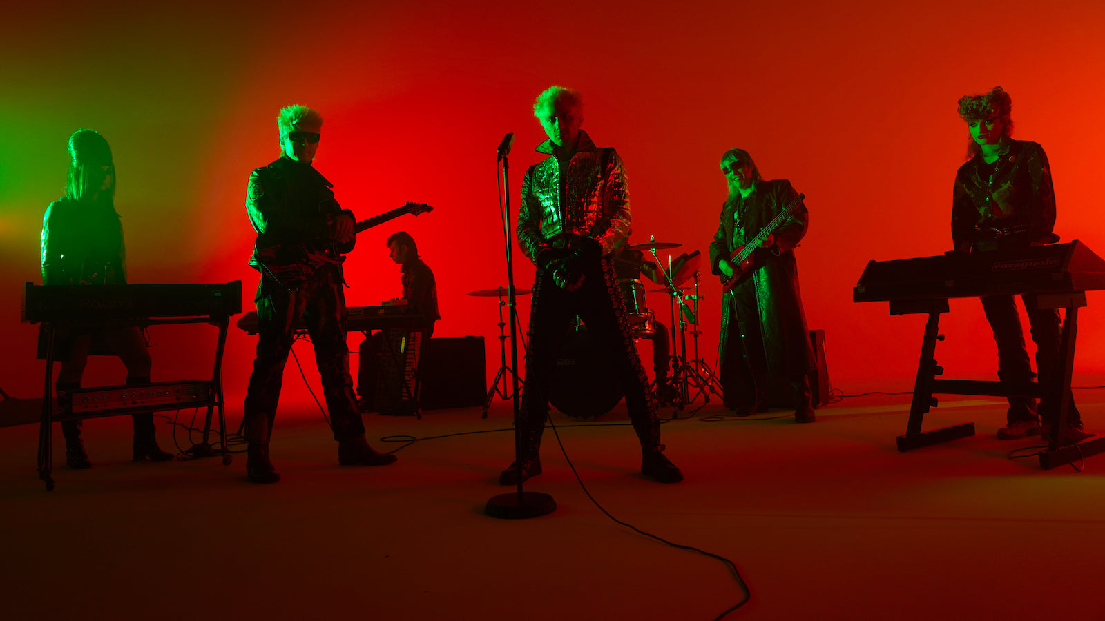 La Femme announce first English language album, share “Clover Paradise”