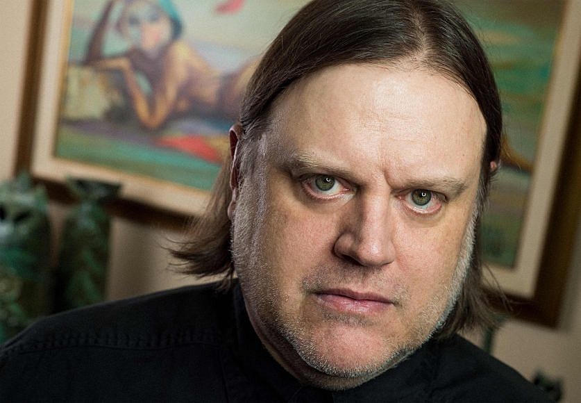 Matthew Sweet announces new album, shares “At a Loss”