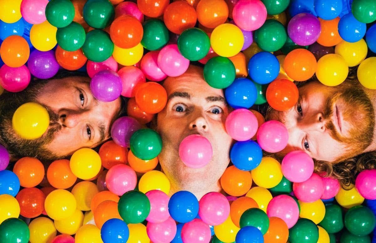 Mclusky officially announce first album in 21 years, share “Way of the Exploding Dickhead”