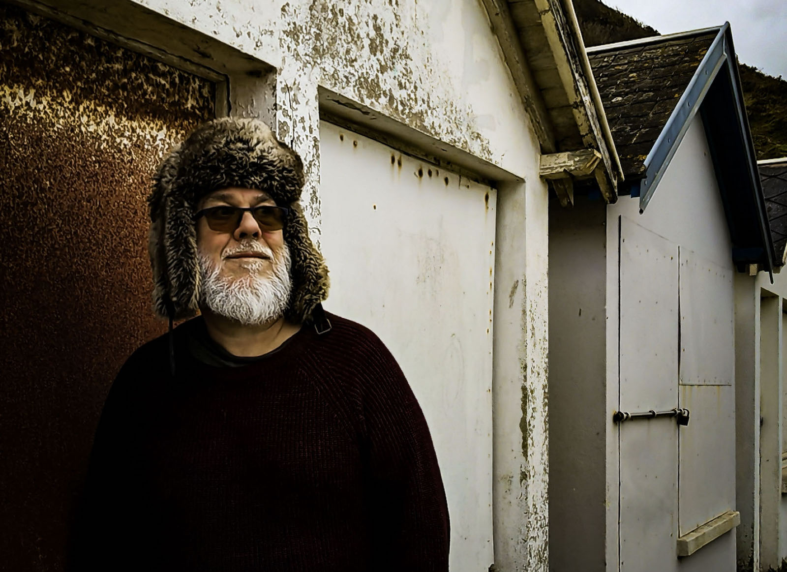 Cocteau Twins’ Robin Guthrie releases new ‘Atlas’ EP (listen)