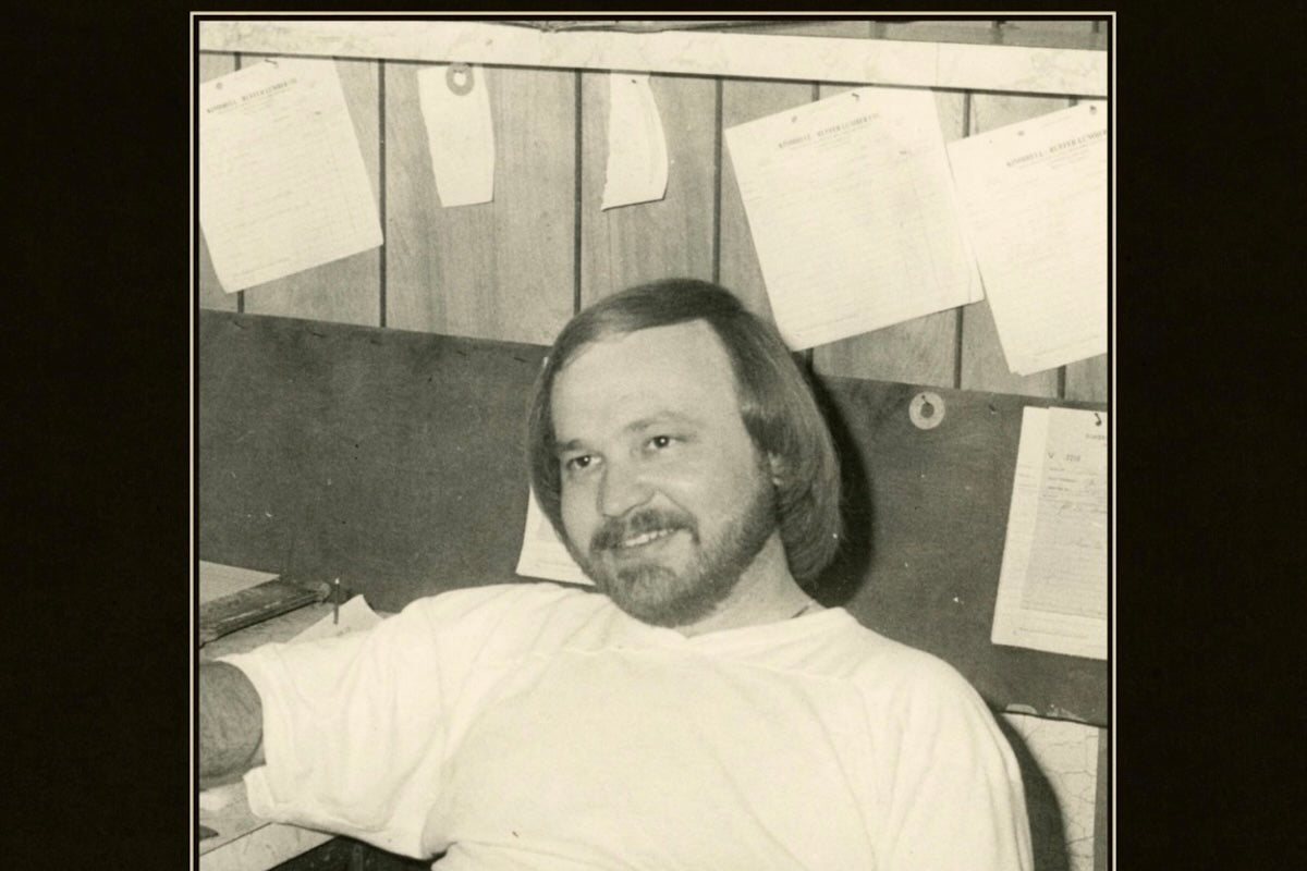 Hayley Williams’ grandfather Rusty Williams releasing unearthed ’70s album (stream a track)