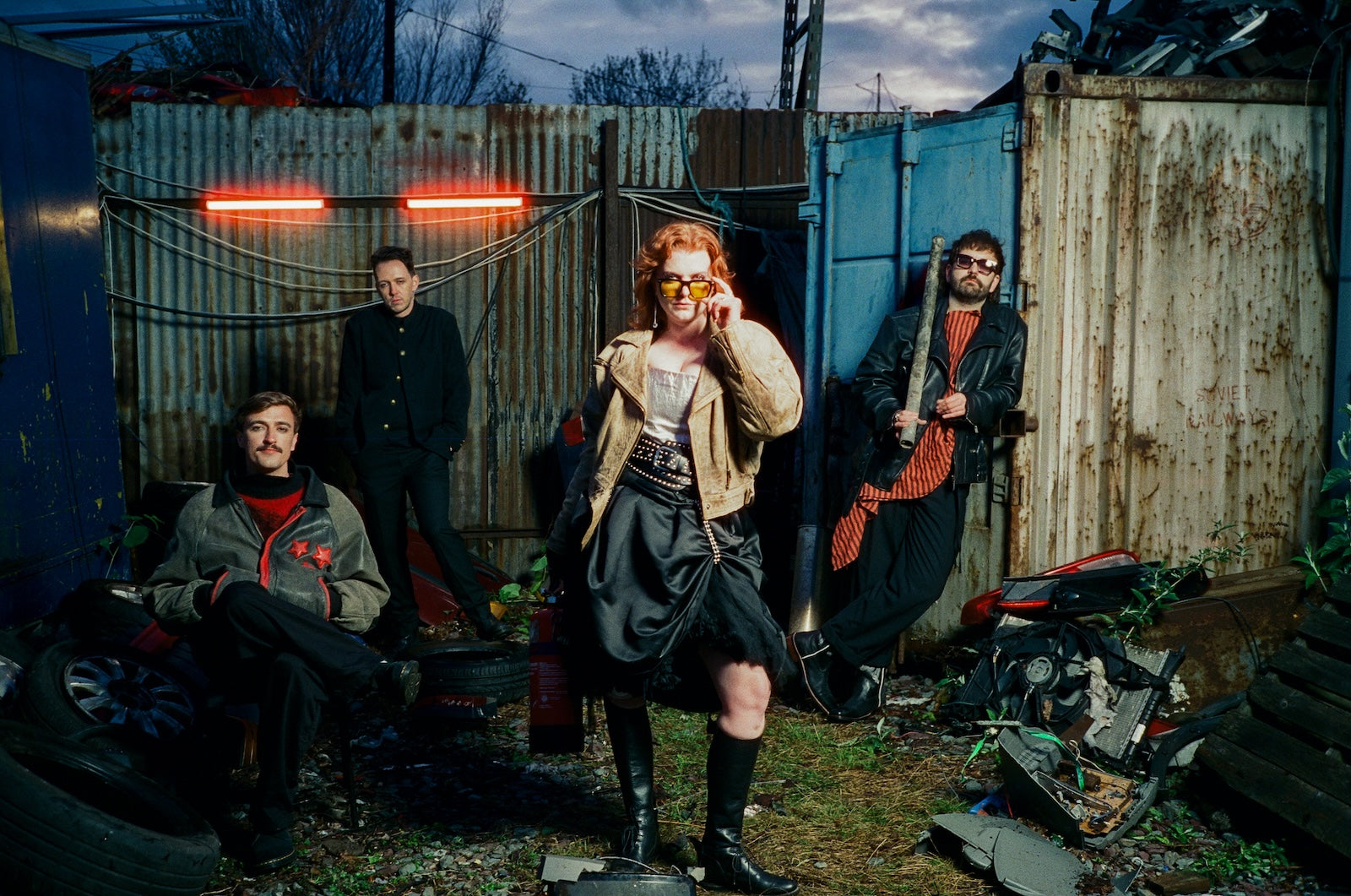 SPRINTS sign to Sub Pop, announce new album & tour: hear “Descartes”