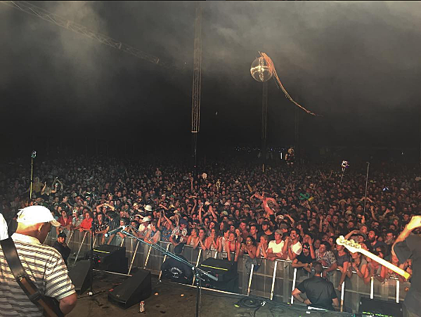more than 60 people injured during crowd stampede at Australia’s Falls Festival