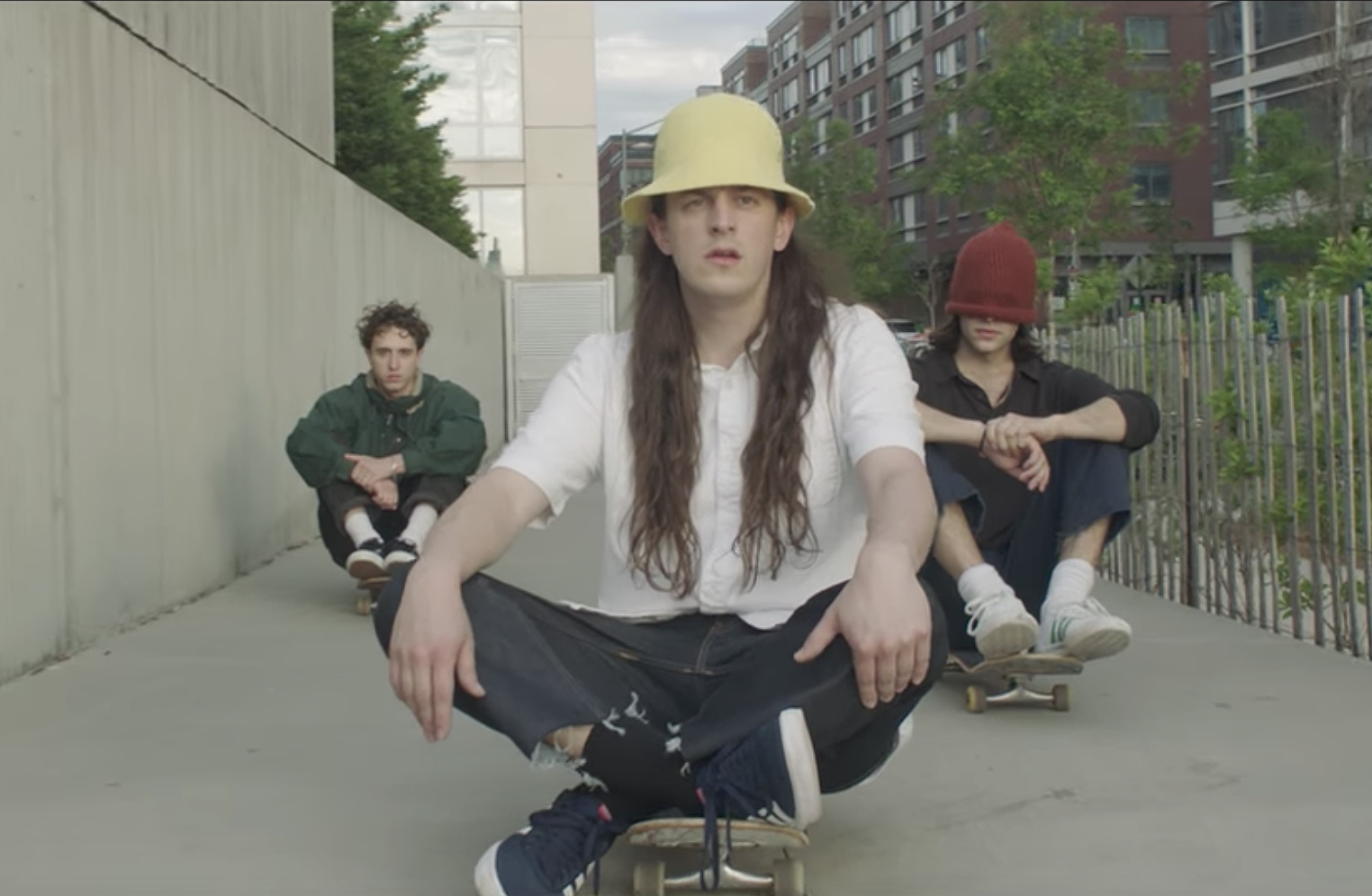 watch Beach Fossils’ “Sugar” video