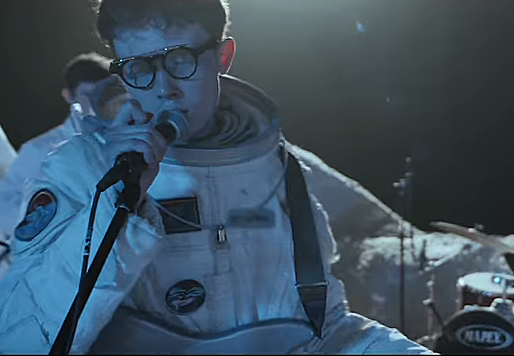 King Krule performs “Live On The Moon” in new video