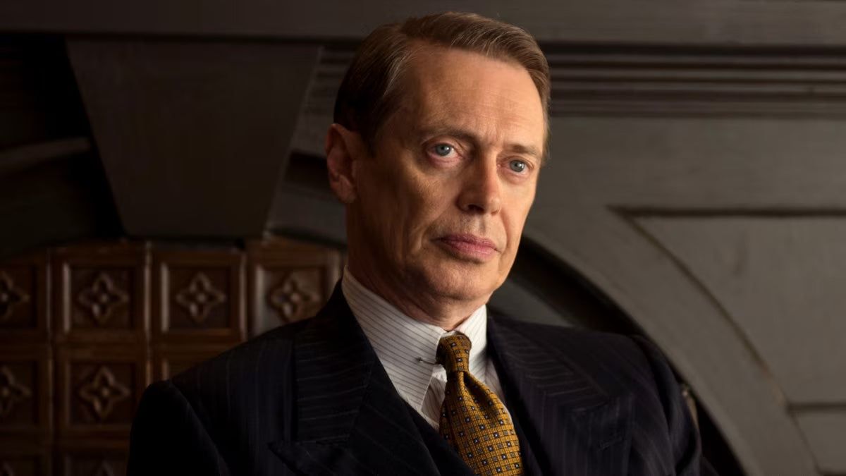 Steve Buscemi punched in the face by random stranger in NYC