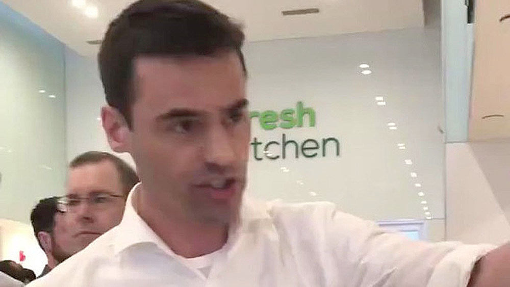 Racist lawyer Aaron Schlossberg suing Global Citizen Fest, record labels