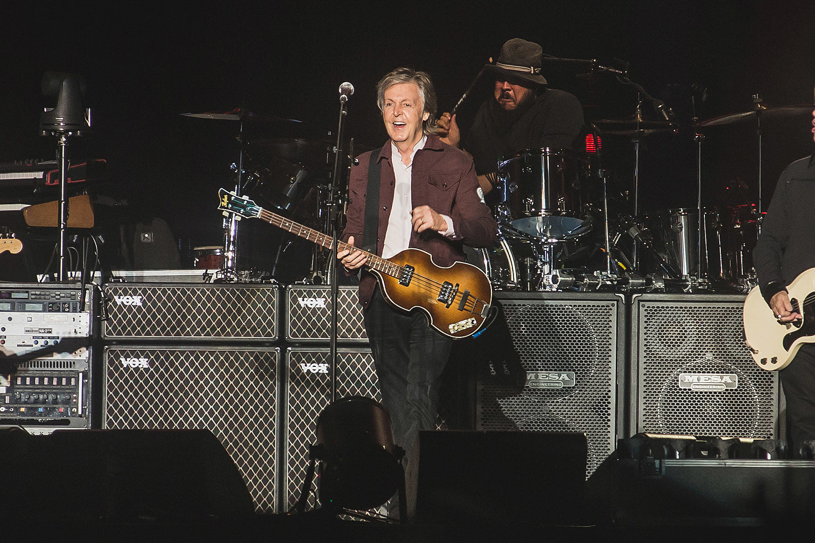Paul McCartney announces 2022 US tour (MetLife Stadium, SoFi Stadium, more)