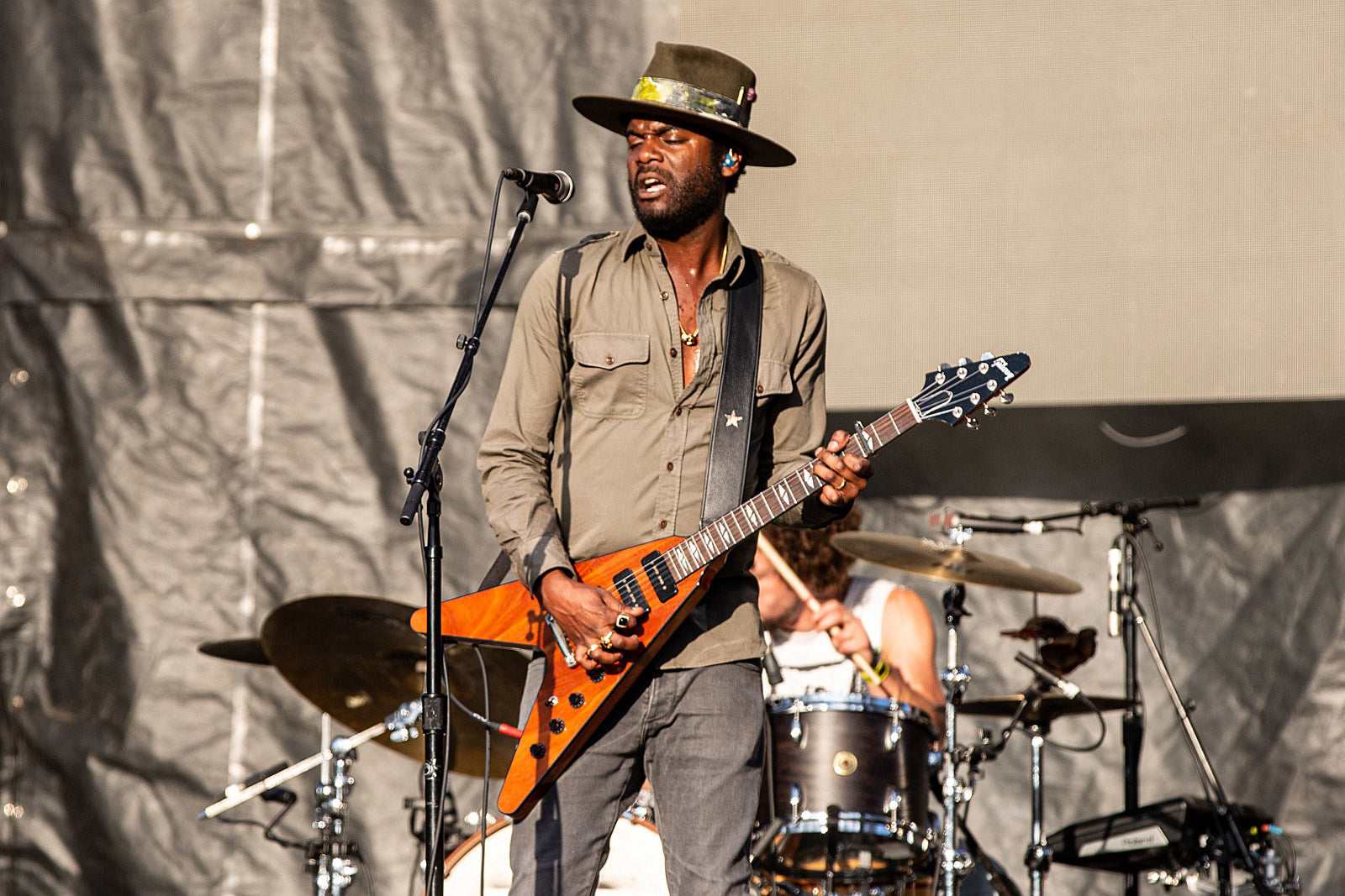 Today’s livestreams (Gary Clark Jr., Phoebe Bridgers, Radiohead, more)