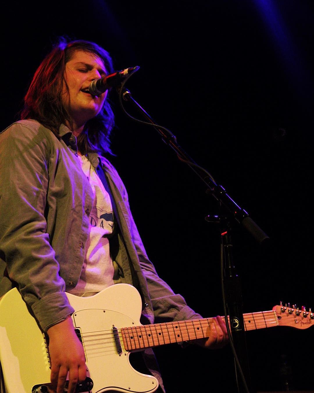 Alex Lahey rocked Bowery Ballroom (review, setlist)