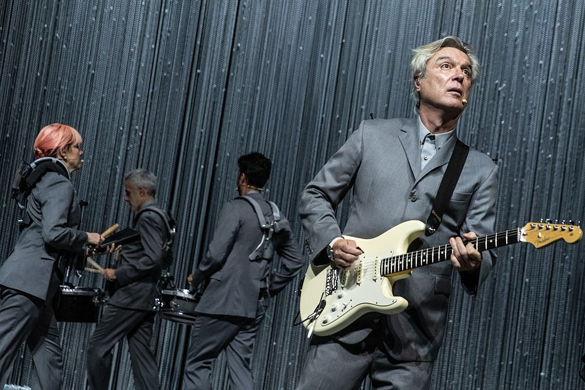David Byrne announces new ‘American Utopia on Broadway’ dates (tix on sale)