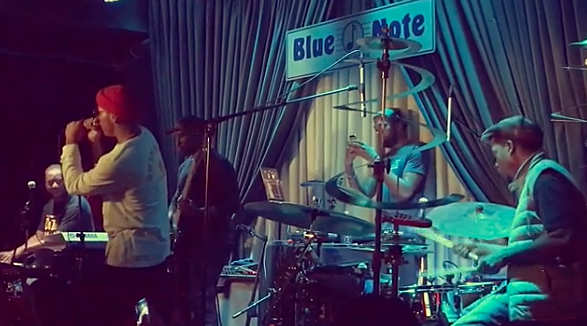 Robert Glasper joined by Anderson Paak & Lupe Fiasco at Blue Note residency (watch)
