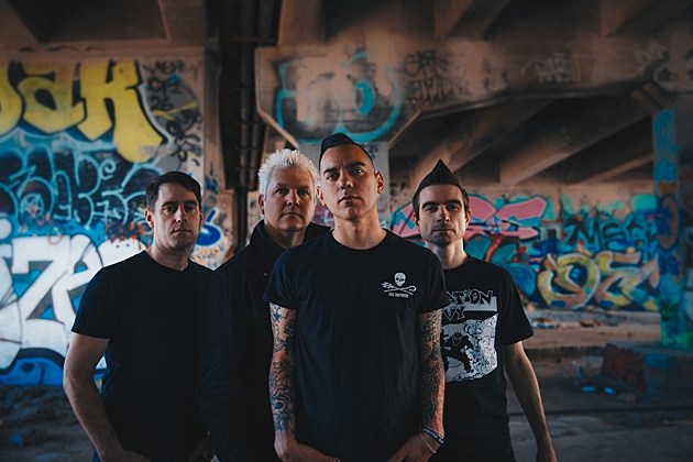 Anti-Flag prep LP, touring w/ Stray From the Path, The White Noise, Sharptooth