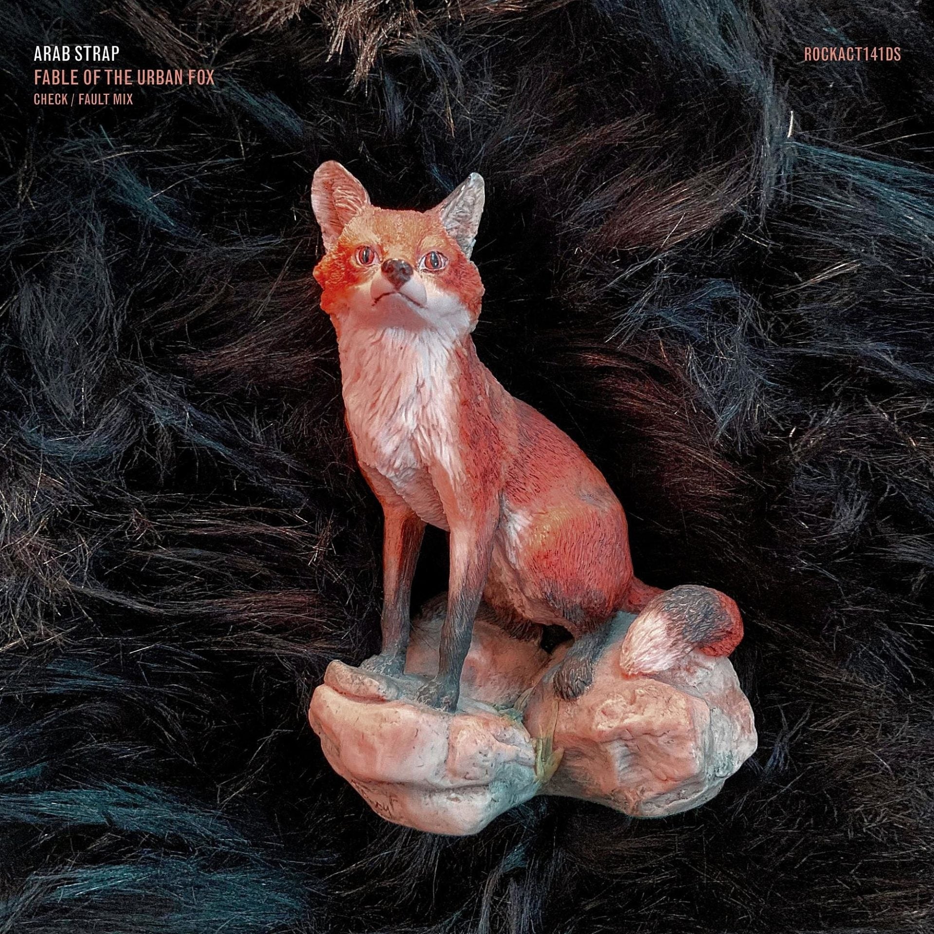 Arab Strap share new version of “Fable of the Urban Fox” (watch its chilling video)