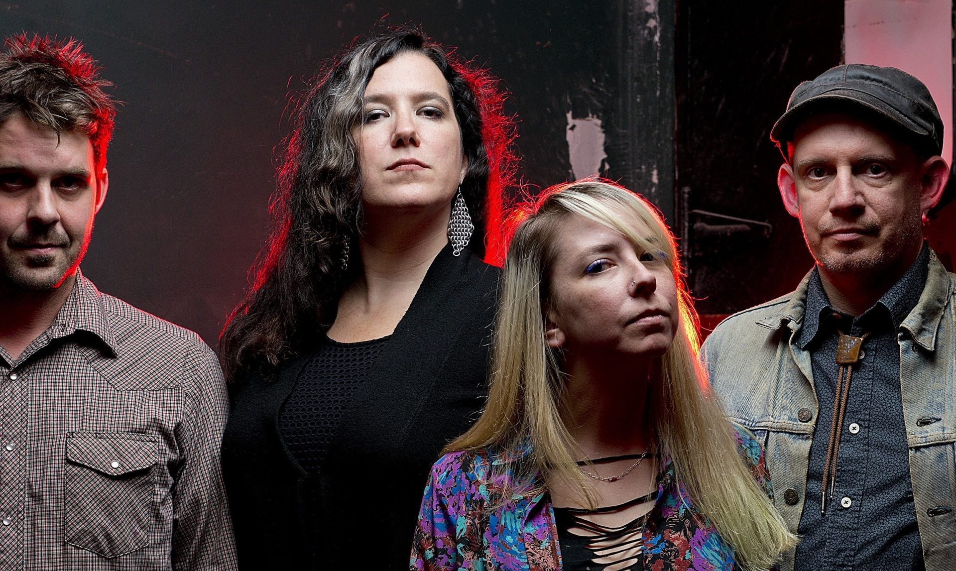 stream Arctic Flowers’ new album ‘Straight to the Hunter’
