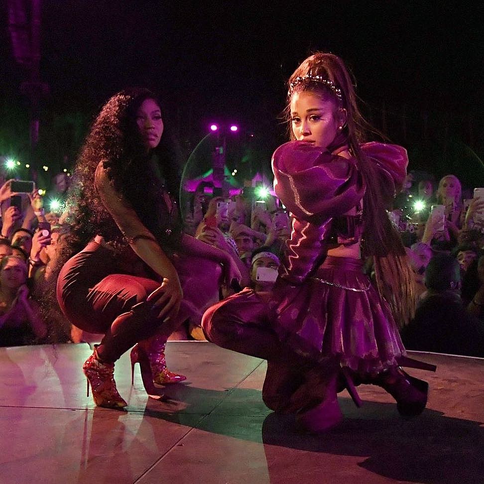 Ariana Grande brought out *NSYNC, Nicki Minaj, Diddy & Mase at Coachella (videos)
