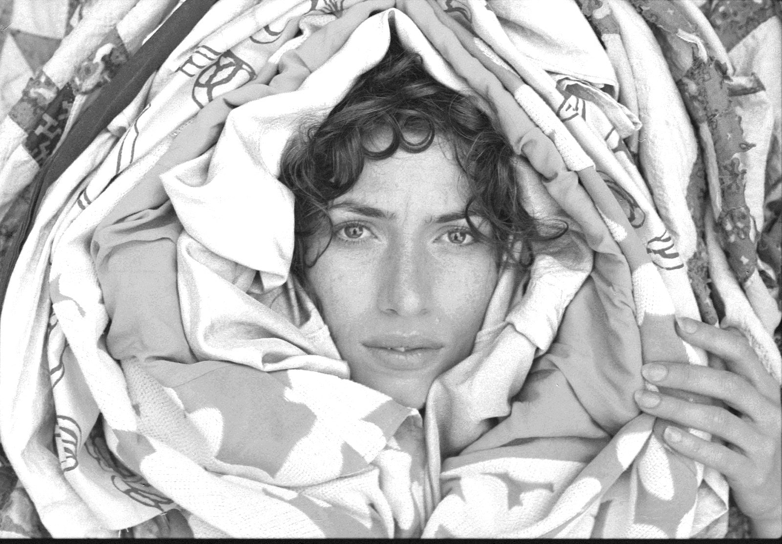 Aldous Harding announces new album ‘Warm Chris,’ shares “Lawn” video