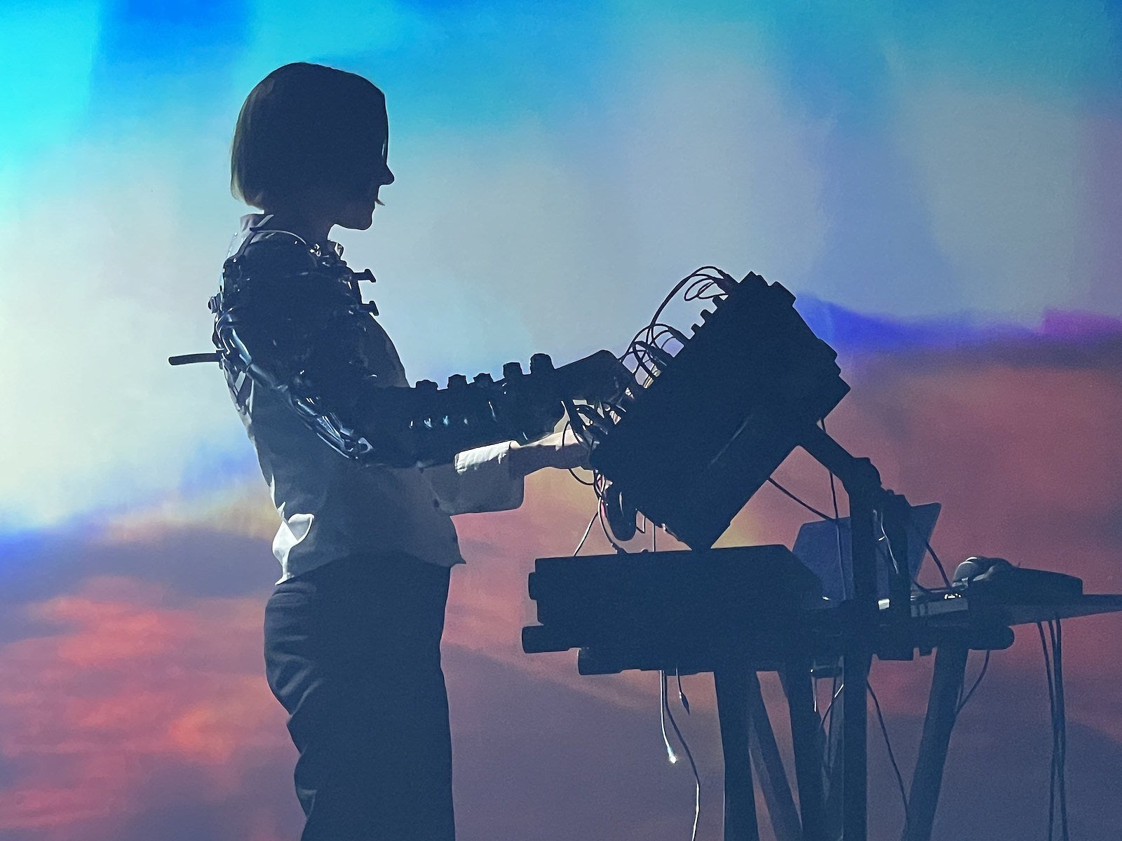 Big Ears Day 2: Arooj Aftab / Vijay Iyer / Shahzad Ismaily, Ibeyi, Blake Mills/Pino Palladino, more (review)