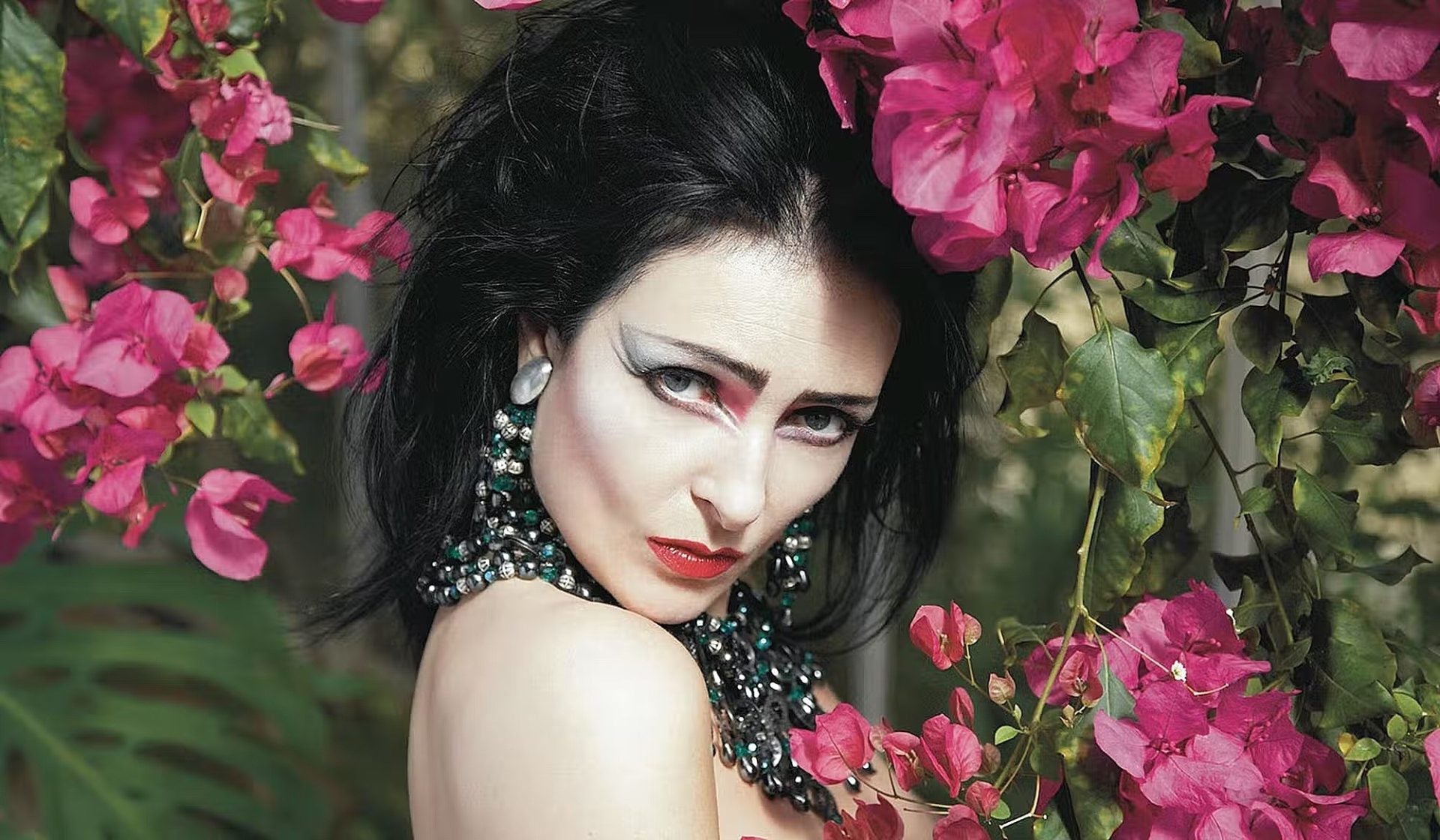 Siouxsie Sioux adds more dates to her first tour in 15 years