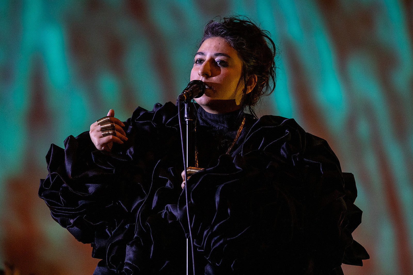 Arooj Aftab played The Met’s Temple of Dendur (pics, video)