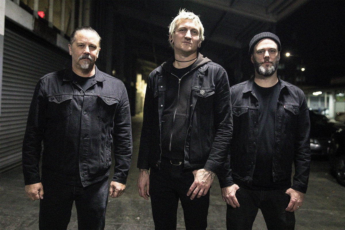 Charger (Rancid, Operation Ivy) announce new LP, share “Rollin’ Through the Night”