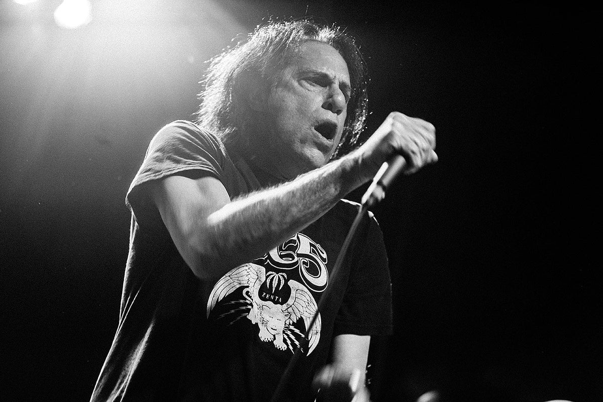 Negative Approach playing shows with Dropdead, Mugger, No Time & more before TIHC