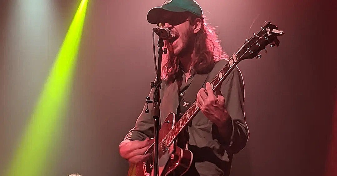 Cloud Nothings rocked Elsewhere with Manas (review)