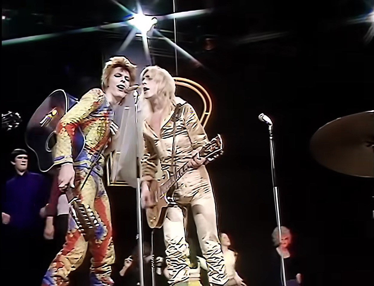 30 great David Bowie covers by indie / alternative artists
