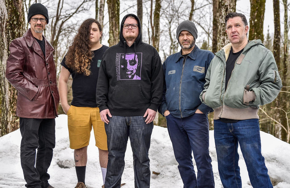 Drowningman vocalist Simon Brody leaves band (update: nevermind?)