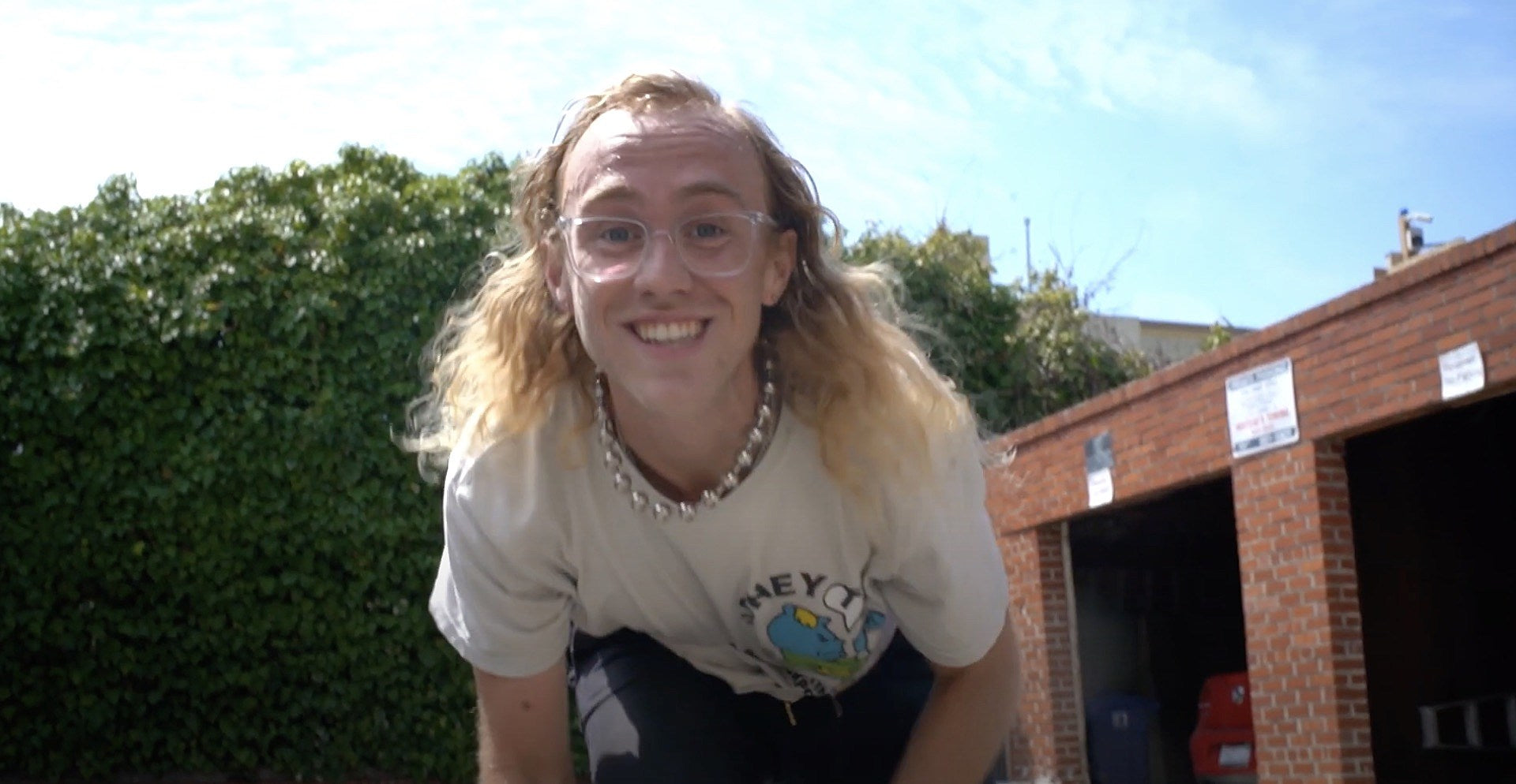 Watch hyperska artist Eichlers’ new video for “OHMYGOD”