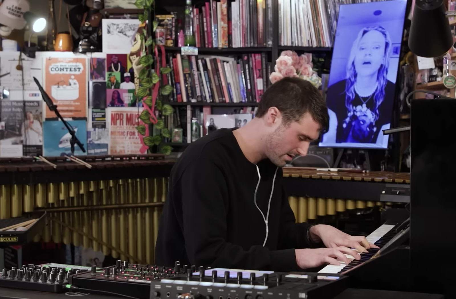 Fred again… brought ‘Actual Life 3’ to Tiny Desk
