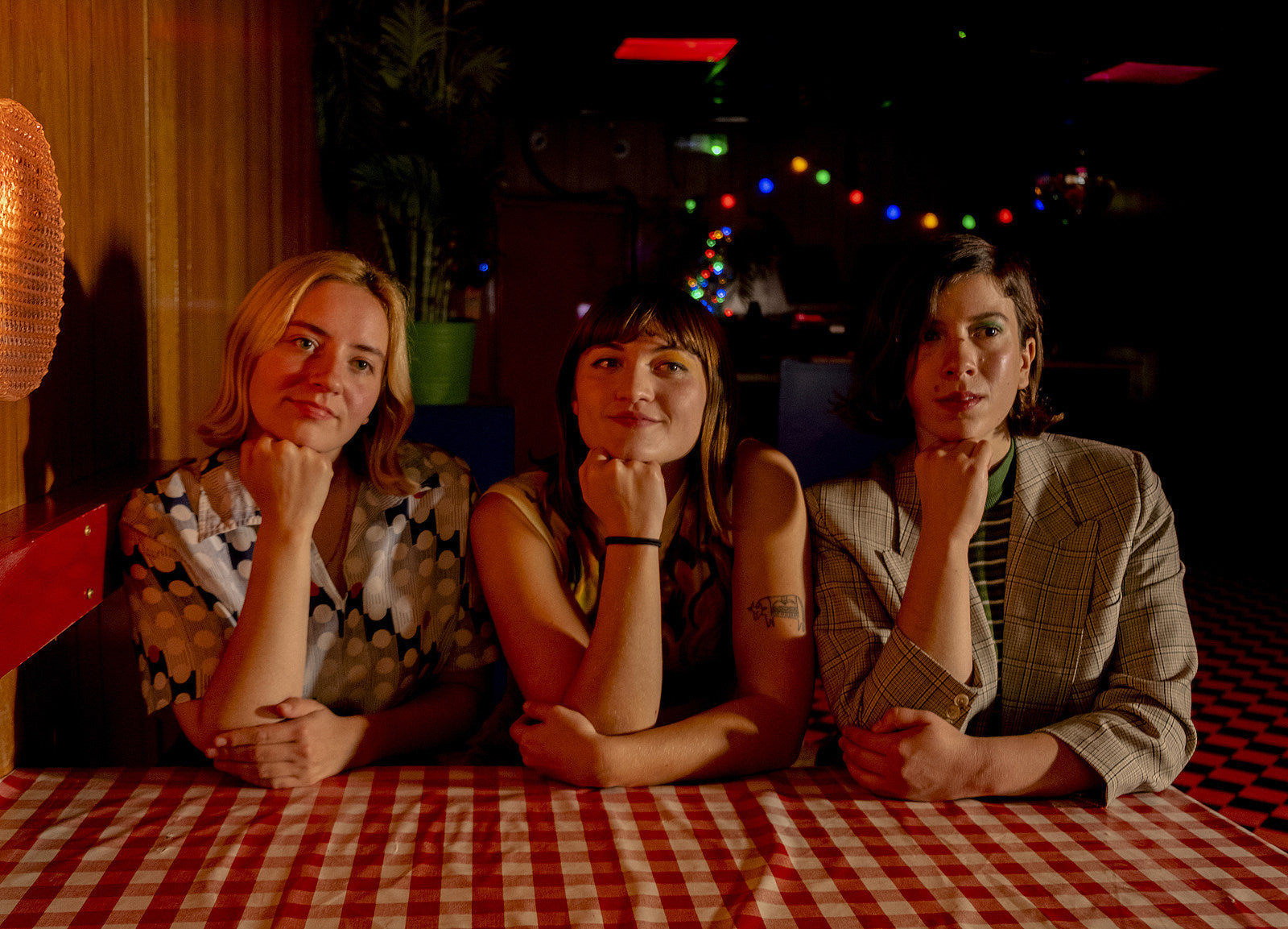 Girl Ray announce fall US tour, playing shows with Alan Palomo (BV Presents NYC show)